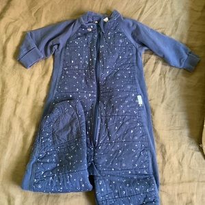 ErgoPouch sleep sack. 2-4 years. Great for walking kids.